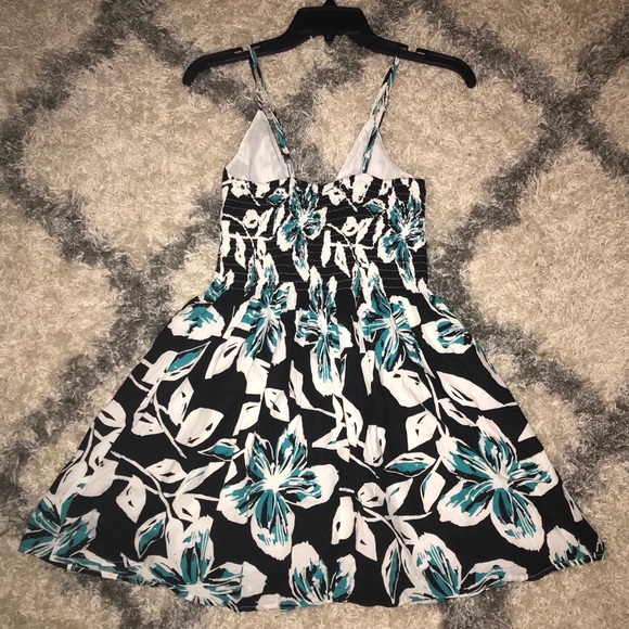 Small Spaghetti Strap Summer Mini Floral Dress - Picture 3 of 5